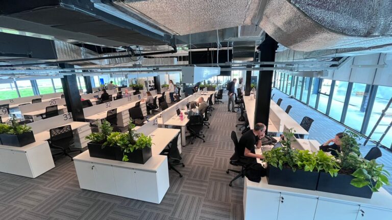 WhatsApp Image 2023-12-07 at 11.04